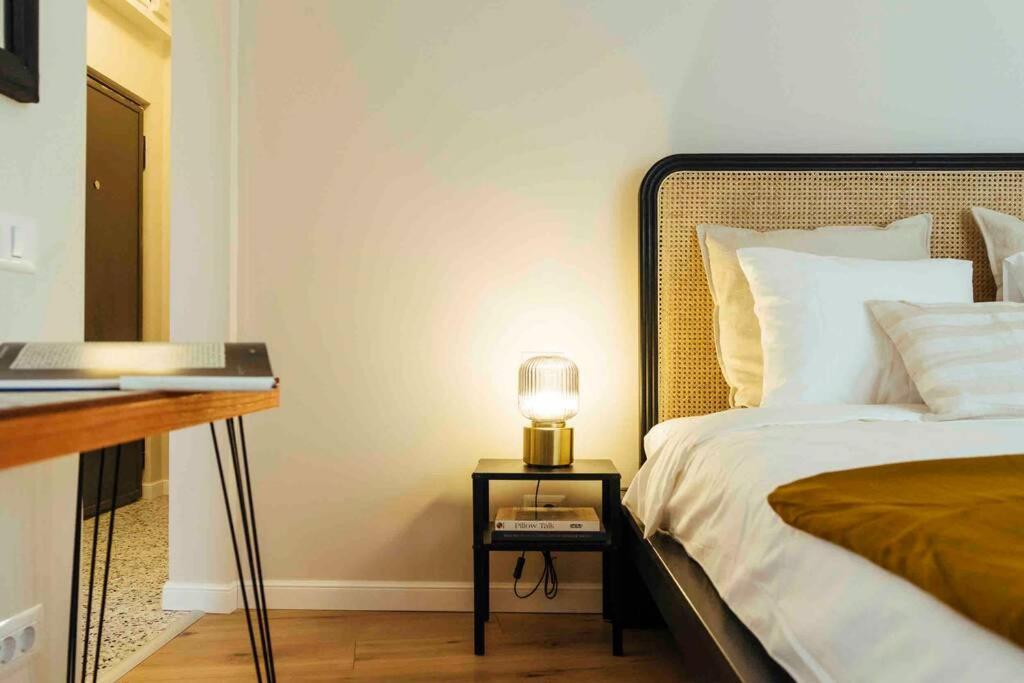 Stunning Views - Top Location - Netflix + Balcony Bucureşti Ngoại thất bức ảnh