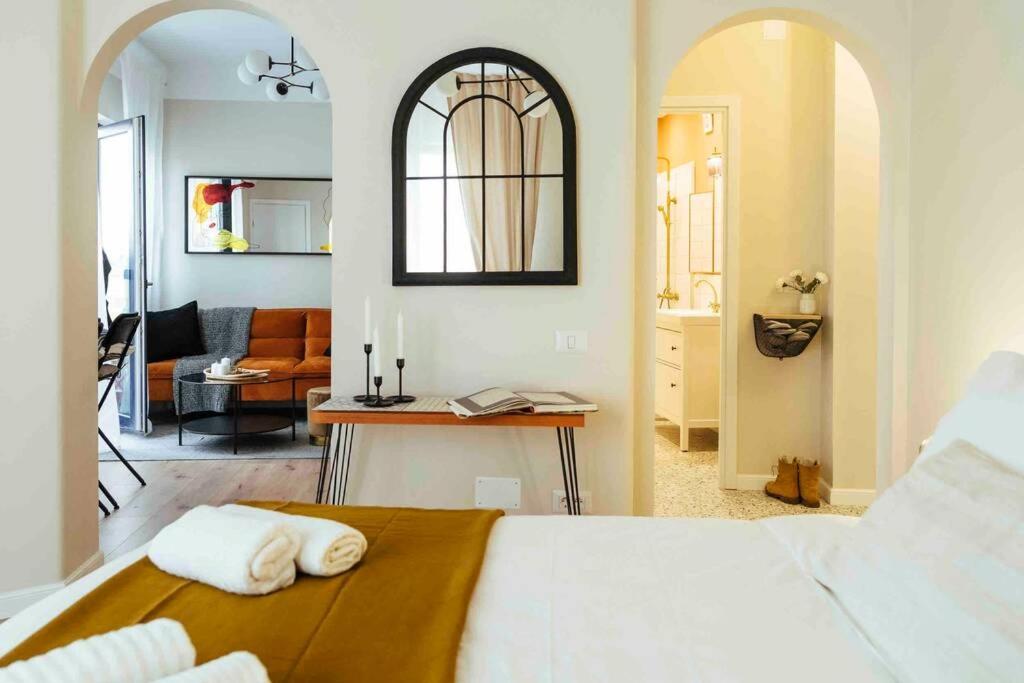 Stunning Views - Top Location - Netflix + Balcony Bucureşti Ngoại thất bức ảnh